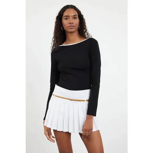 Trendyol Black Color Blocked Backless Fitted Knitted Blouse