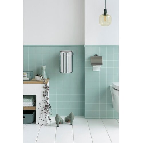 Brabantia Jeklen ko&amp;scaron; za smeti na dotik v sijajno srebrni barvi 3 l Touch Bin &amp;ndash; Slike