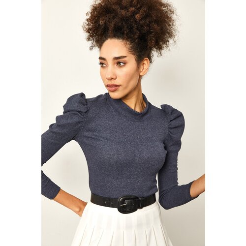 XHAN Women's Indigo Gathered Shoulders Blouse Cijene