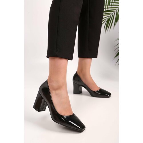Shoeberry Women's Lena Black Patent Leather Heeled Shoes Slike