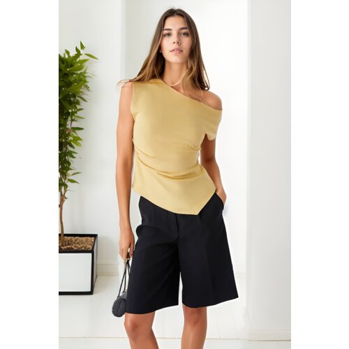 Dewberry 49777 Asymmetrical Collar Womens Blouse-YELLOW Slike