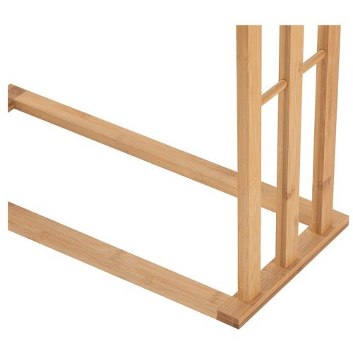Bonami Essentials Držač za ručnike od bambusa u prirodnoj boji Nivo &amp;ndash; Slike
