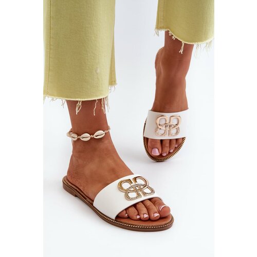 Kesi Women's slippers with eco-leather decoration on flat heels, white Sadria Slike