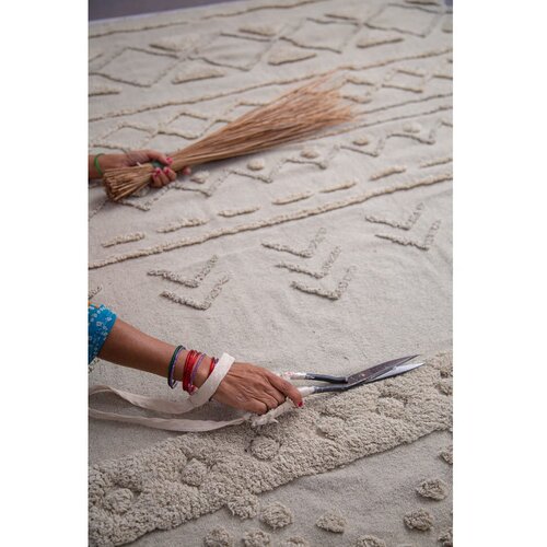 Lorena Canals Bijeli periv/ručno rađen pamučan tepih 200x300 cm Tribu Natural &amp;ndash; Slike