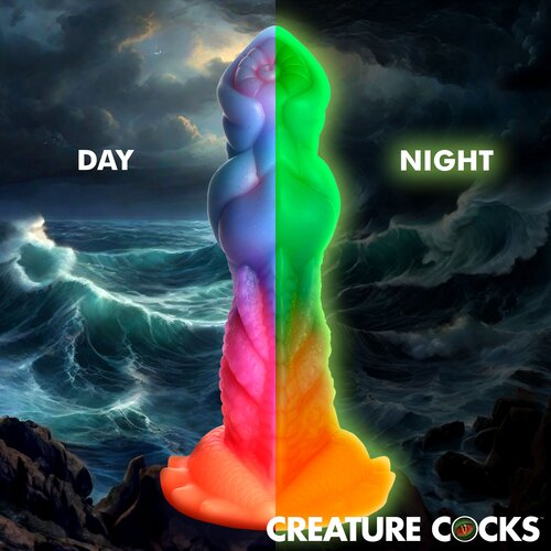 Creature Cocks Aqua-Cock Glow-in-the-Dark Silicone Dildo Cene