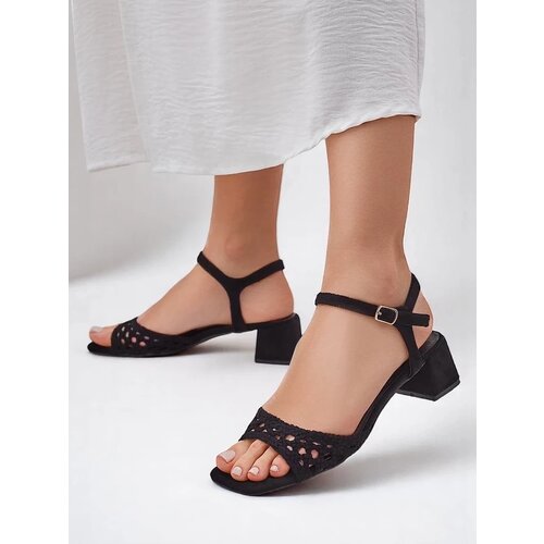 Resti Women's perforated sandals Azopi Cene