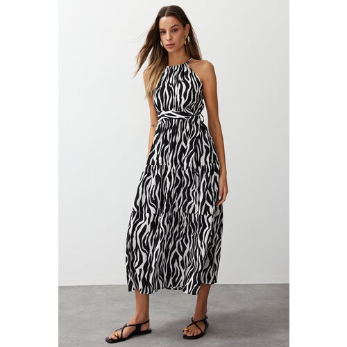 Trendyol black animal shift halter neck midi lined woven dress Cene