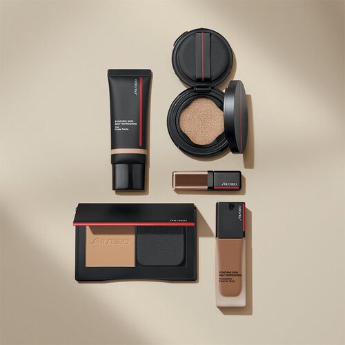 Shiseido synchro skin self-refreshing tint SPF20 vlažilni puder z lahkotno prekrivnostjo 30 ml odtenek 315 medium Cene