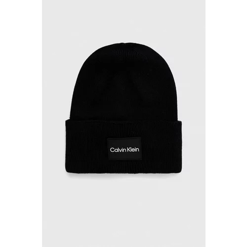 Calvin Klein Bombažna kapa črna barva