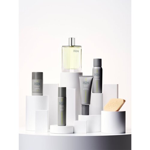 Hermes H24 dezodorans u spreju za mu&amp;scaron;karce 150 ml Slike