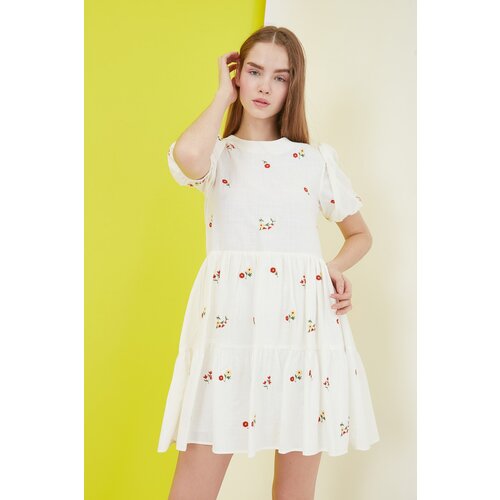 Trendyol Ecru Floral Embroidery Shift/Straight Cut Mini Lined Woven Dress Cene
