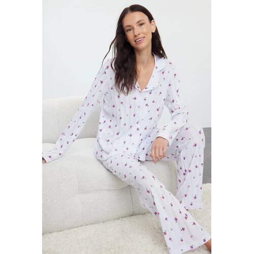 TRENDYOLMILLA Ženski set pidžame Thmaw25Pt00057, Beli Slike