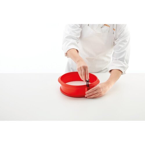 L&amp;eacute;ku&amp;eacute; Pekač s snemljivim dnom in servirnim krožnikom &amp;Oslash; 23 cm - 1 kos Slike