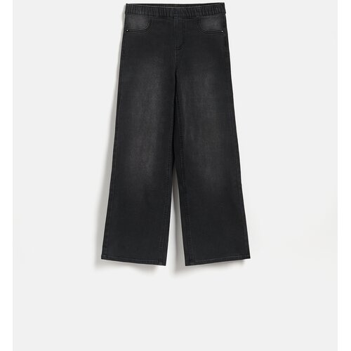Reserved Rastezljive wide leg traperice - crno Cijene