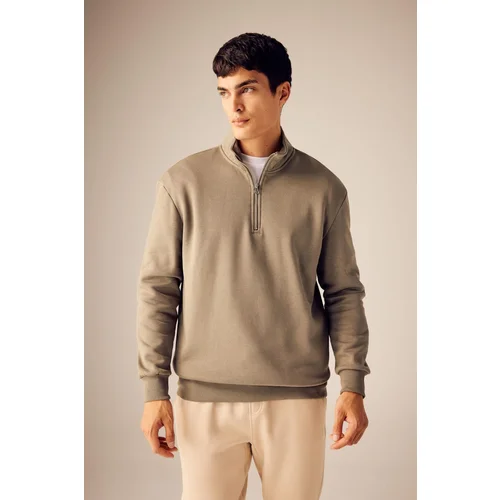 Defacto Comfort Fit Zippered Stand-up Collar Sweatshirt