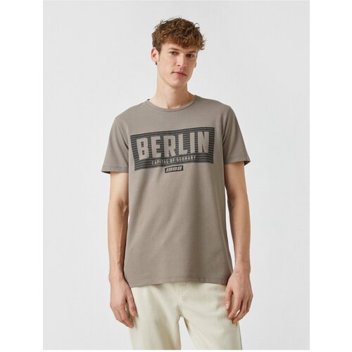 Koton T-Shirt - Brown - Regular Slike