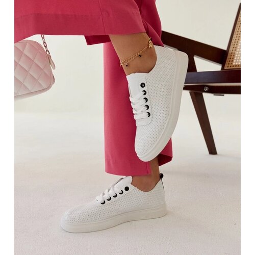 D/CEO Black trainers Beat Slike