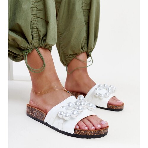 Gemre White flip-flops on a cork sole with Zlatna corals Cene