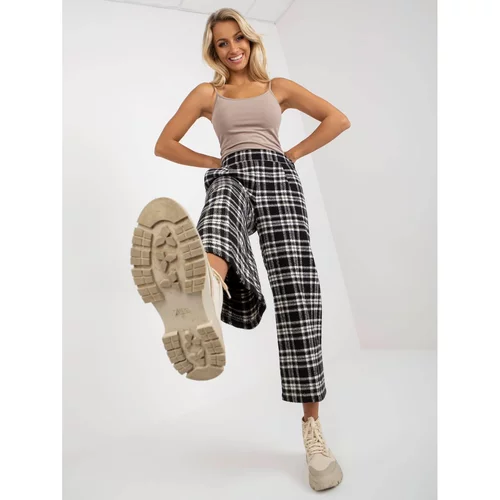 Fashion Hunters Black fabric culotte trousers with a check pattern