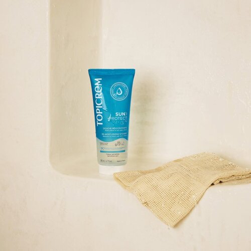 Topicrem Sun Protect Re-Moisturizing Shower hidratantni gel za tu&amp;scaron;iranje nakon sunčanja 200 ml Slike