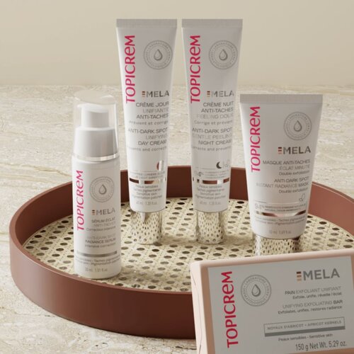 Topicrem MELA Unifying Exfoliating Bar sapun za či&amp;scaron;ćenje s eksfolijacijskim učinkom za lice i tijelo 150 g Slike