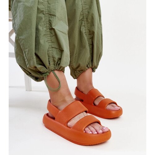 D/CEO Yellow sandals Dolores Cene