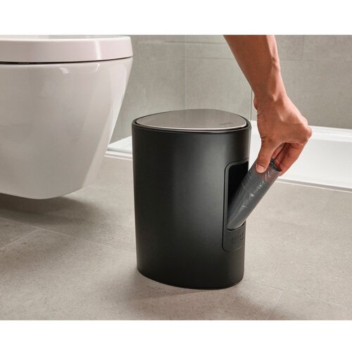 Joseph Joseph Mat črn jeklen ko&amp;scaron; za smeti s pedalom 5 l EasyStore Luxe &amp;ndash; Slike