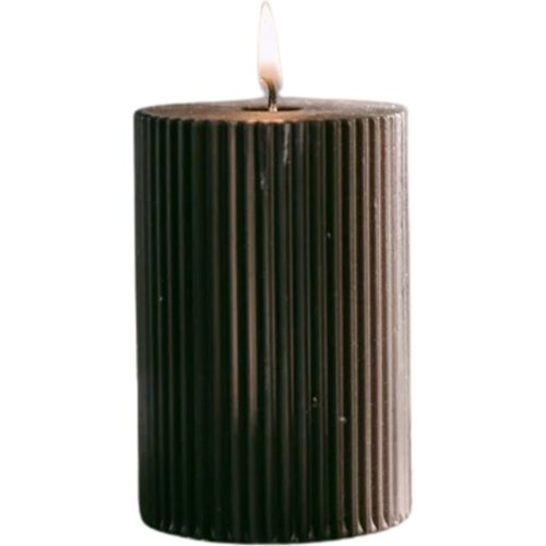 Eulenschnitt Stebričasta sveča z rebrasto površino - majhna - črna Cene