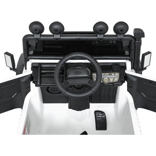  Licenciran avto na akumulator Land Rover Defender 110 SVX Concept &amp;ndash; bel Slike