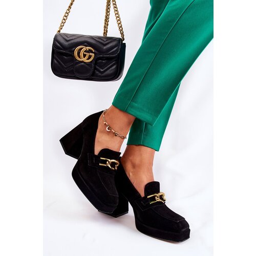 Laura Messi Suede Pumps With A Decorative Chain 2444 Black Cene