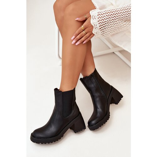 Boto Womens Ankle Boots On Heel Black Thalira Slike