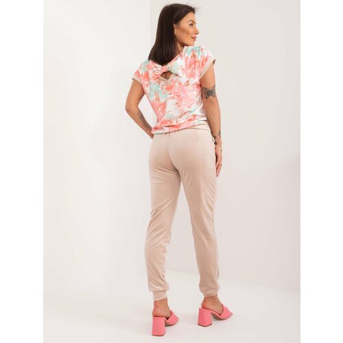 Fashion Hunters Beige and coral velour set with RUE PARIS print Slike