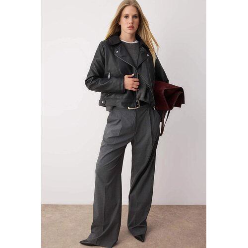 TRENDYOLMILLA ženska jakna model Twoaw26Mo00083, crna Slike
