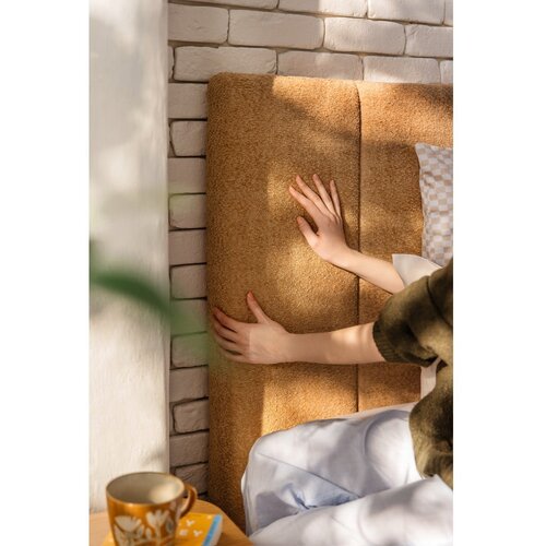 Bonami Selection Senf žuti tapecirani bračni krevet s podnicom i prostorom za odlaganje 180x200 cm Thessa Bold Line &amp;ndash; Slike