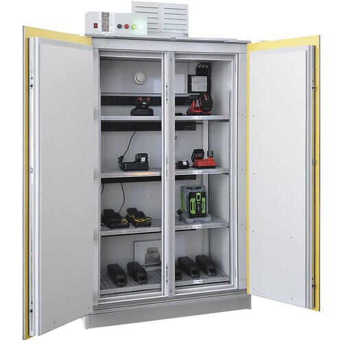 LaCont Omara za varno shranjevanje akumulatorskih baterij SiS Li-Ion 90 Safe Pro, brez sistema za gašenje požara, VxŠ 2250 x 1212 mm, 4 letve z vtični Cene