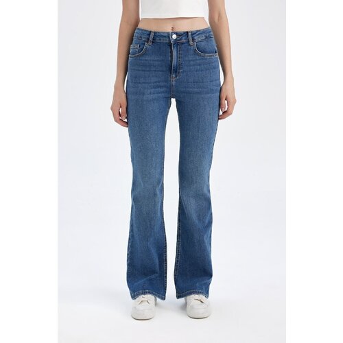 Defacto Mia Regular Waist Long Flare Jeans Slike