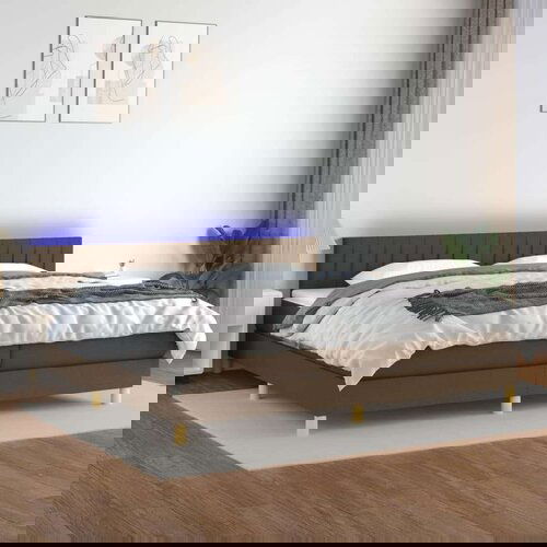  Box spring postelja z vzmetnico LED temno rjava 200x200cm blago, (20724266) Cene