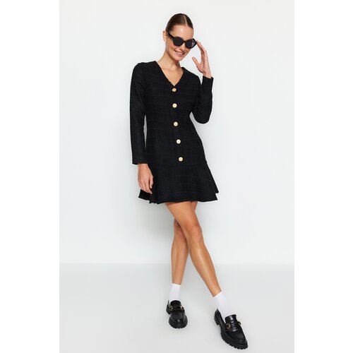 Trendyol Black Tweed Knit Dress with Ruffled Hem and Button Detail Cene