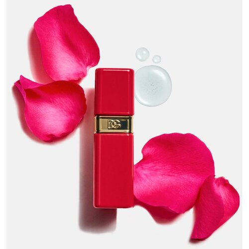 Dolce &amp;amp; Gabbana Rose Dew Lip Bite dolgoobstojna tekoča &amp;scaron;minka z vlažilnim učinkom odtenek 04 Flirty Red - True Red 6 ml Slike
