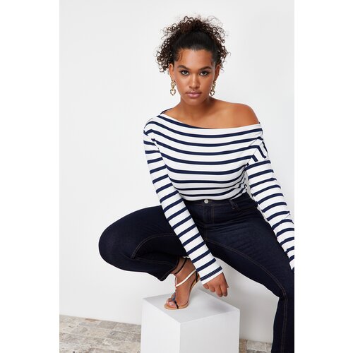 Trendyol Curve Navy Blue Striped Premium Soft Fabric Fitted Boat Neck Stretch Knitted Blouse Slike