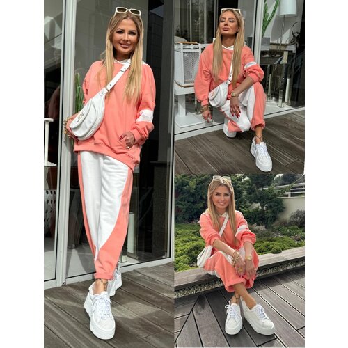 By o la la Peach and white tracksuit set Cene