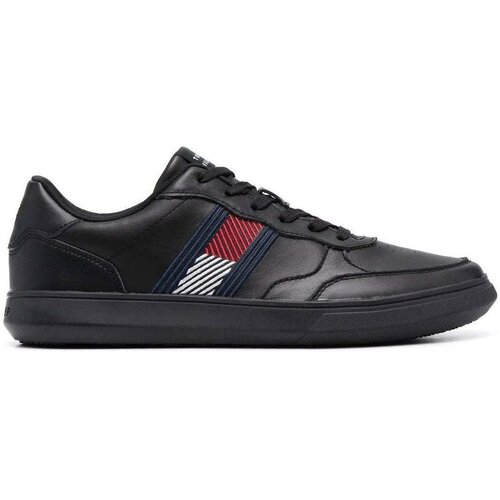 Tommy Hilfiger Nizke superge - Črna Slike
