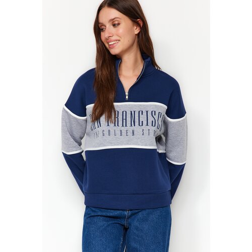 Trendyol Navy Blue Basic Printed Knitted Sweatshirt with Fleece Inside Cene