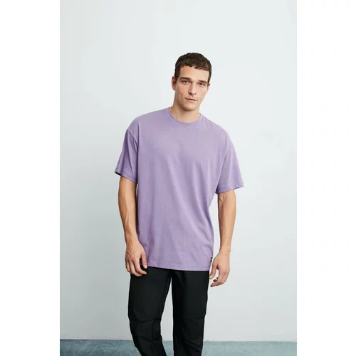 GRIMELANGE Jett Men's Oversize Fit 100% Cotton Thick Textured T-shirt