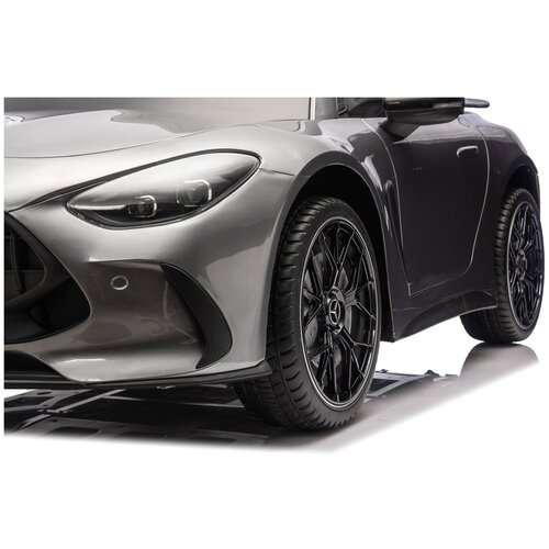  Licenciran avto na akumulator Mercedes GT63 AMG DK-GT63 24V - dvosed - siv/lakiran Slike