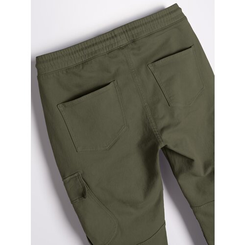 Sinsay Traperice regular jogger fit Slike