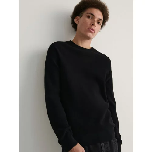 Reserved bombažni pulover - črna