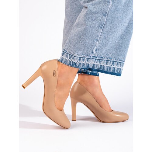 Sergio Leone Classic beige pumps on a high heel by Cene