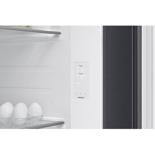 Samsung RS70F65KEFEF Stran ob strani z vodnim rezervoarjem, No Frost+, temni inox Slike