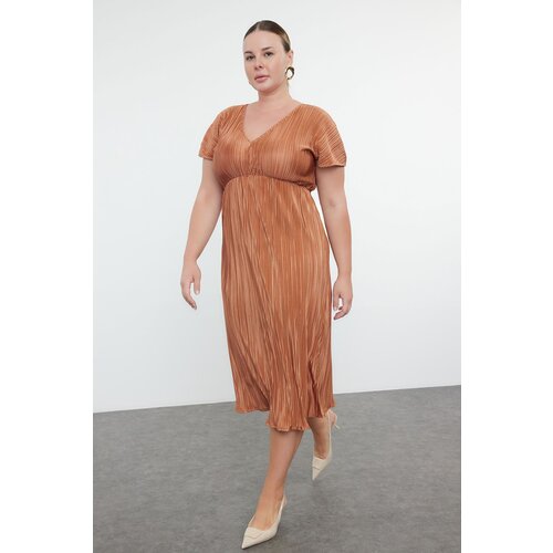 Trendyol Curve Brown Reversible Pleated Midi Plus Size Dress Slike